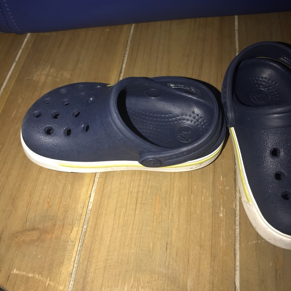 Navy Crocs - Picture 5 of 5